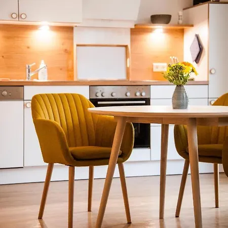 Apartmenthaus Feldberg Gæstehus 4*